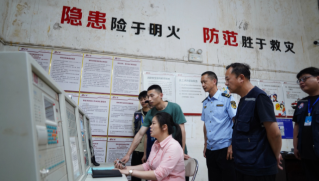 為孩子未來這應社會供給助力為孩子的成長供給豐厚的養料 為孩子未來這應社會供給助力為孩子的成長供給豐厚的養料