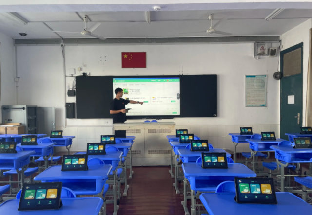 教育的数字化网络化等特点使其较传统教育管理更加透明